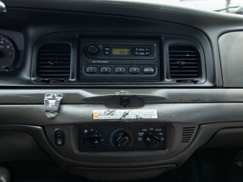 Used 2011 Ford Crown Victoria Police Interceptor RWD image 26