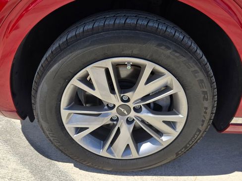 Used 2023 Genesis GV70 2.5T AWD/4WD image 9