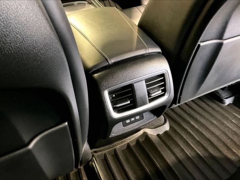 Used 2024 Acura RDX SH-AWD w/ Technology Package image 34