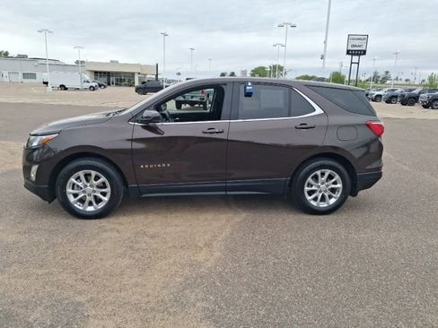 Used 2020 Chevrolet Equinox LT FWD image 5