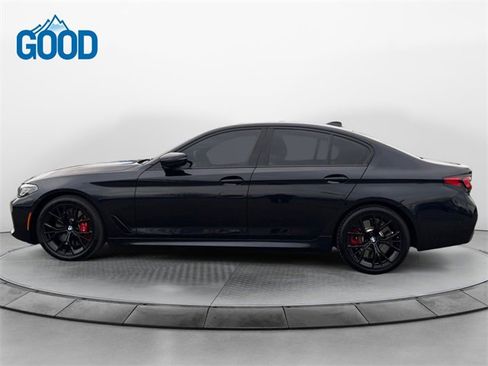 Used 2021 BMW 540i w/ M Sport Package image 2