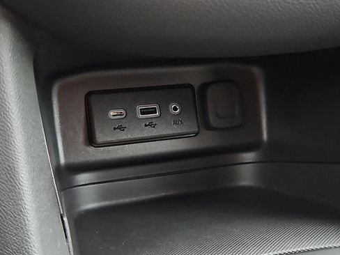 Used 2024 Chevrolet Equinox LT w/ LPO, Floor Liner Package image 23