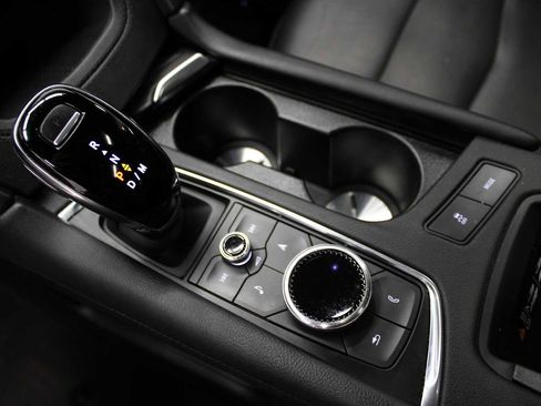 Certified 2023 Cadillac XT5 Premium Luxury image 34