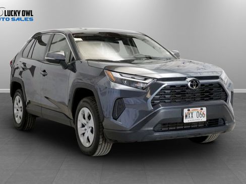 Used 2024 Toyota RAV4 LE FWD image 3