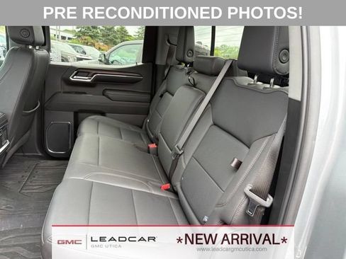 Used 2024 GMC Sierra 1500 SLT w/ SLT Premium Plus Package AWD/4WD image 19