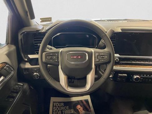 New 2025 GMC Sierra 1500 SLE image 13