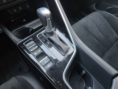 Certified 2025 Acura ADX A-Spec image 25