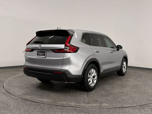 Used 2025 Honda CR-V LX image 9
