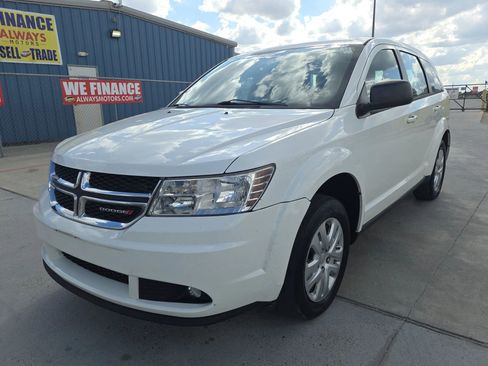 Used 2015 Dodge Journey American Value Package w/ Flexible Seating Group image 3