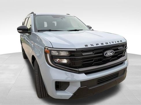 New 2027 Ford Expedition Platinum w/ Stealth Performance Package AWD/4WD image 14