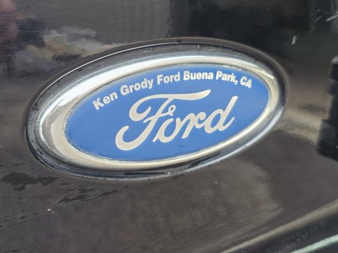 Used 2001 Ford Excursion Limited image 18