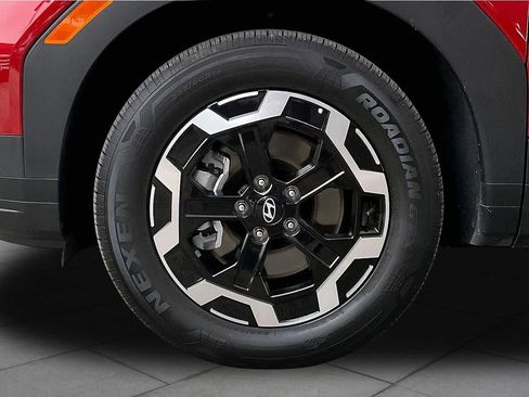 Certified 2026 Hyundai Santa Fe SEL FWD image 11