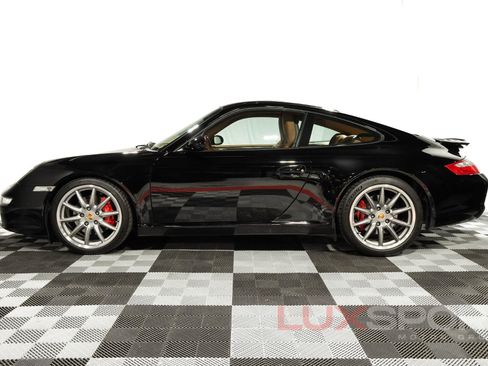 Used 2006 Porsche 911 Carrera S RWD image 5