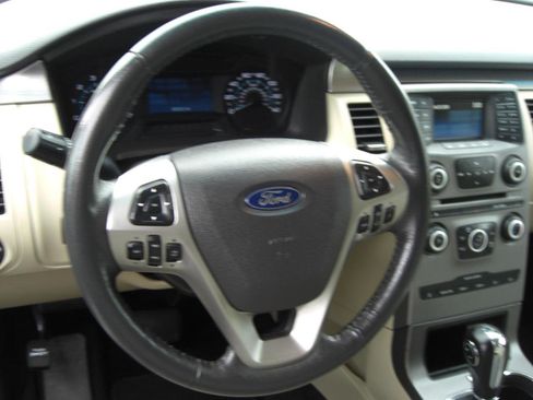 Used 2019 Ford Flex SE FWD image 13