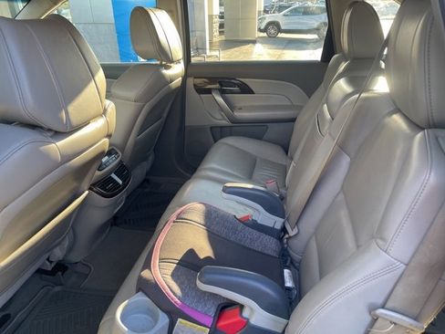 Used 2011 Acura MDX w/ Technology & Entertainment image 9