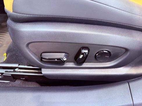 Certified 2023 Lexus ES 350 350 PANO-ROOF/NAV/CARPLAY/L-CE image 19