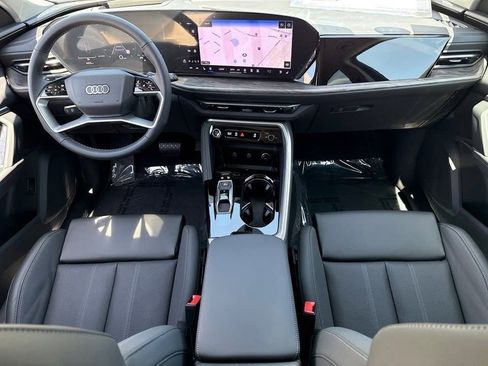 Certified 2025 Audi Q5 Premium Plus w/ Premium Plus image 13