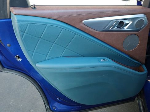 Used 2023 BMW XM image 17