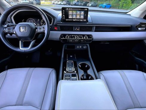 Used 2023 Honda Pilot EX-L image 7