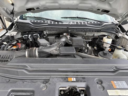 Used 2020 Ford F250 XL w/ Power Equipment Group AWD/4WD image 12