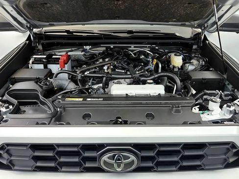 Used 2025 Toyota 4Runner TRD Off-Road Premium w/ Tow Technology Package AWD/4WD image 14