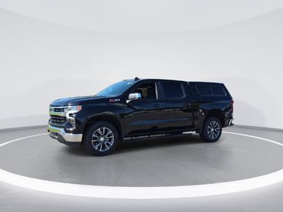 Used 2025 Chevrolet Silverado 1500 LT