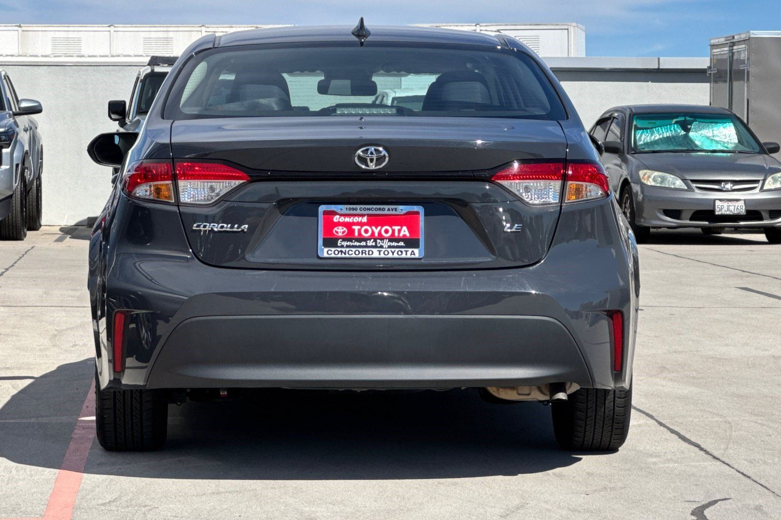 Used 2025 Toyota Corolla LE FWD image 10
