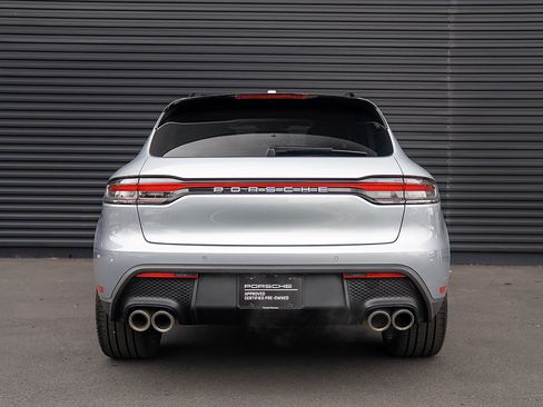 Certified 2026 Porsche Macan AWD/4WD image 30