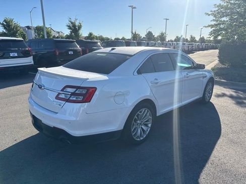 Used 2017 Ford Taurus Limited AWD/4WD image 7