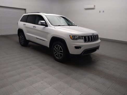 Used 2022 Jeep Grand Cherokee Limited image 13