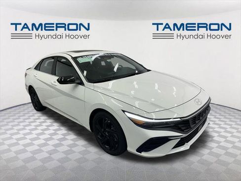 New 2026 Hyundai Elantra SEL Sport image 7