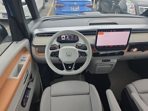 Used 2025 Volkswagen ID. Buzz 1st Edition AWD/4WD image 3