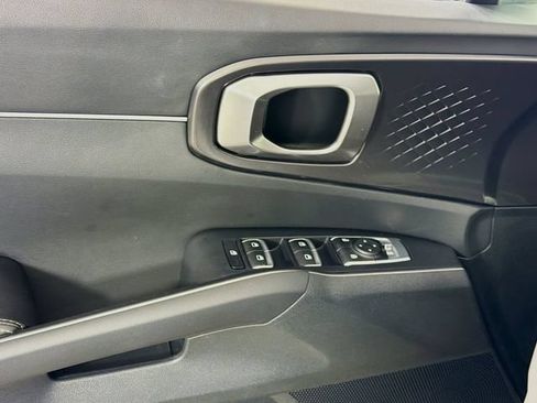 Used 2022 Kia Sorento LX FWD image 20