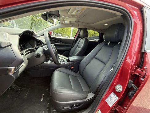 Used 2024 MAZDA CX-30 AWD 2.5 S w/ Preferred Package image 11