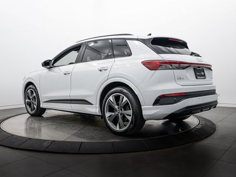 Certified 2025 Audi Q4 e-tron Premium Plus w/ Premium Plus AWD/4WD image 5