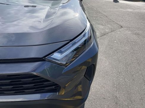 Used 2025 Toyota RAV4 XLE w/ Convenience Package image 14