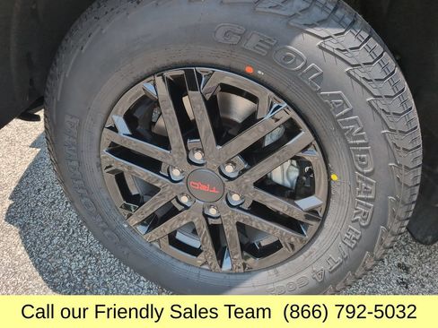 Certified 2023 Toyota Tundra SR5 AWD/4WD image 26