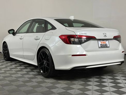 Used 2023 Honda Civic Sport image 29