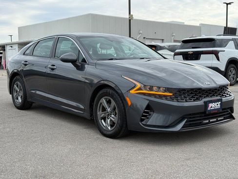 Used 2021 Kia K5 LXS image 8