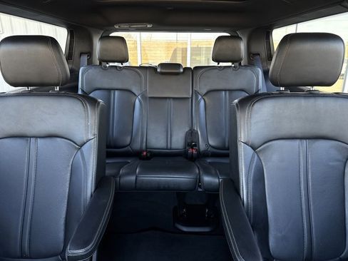 Used 2023 Jeep Wagoneer Series II image 21