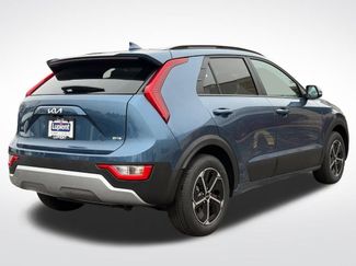 New 2026 Kia Niro EX video 3