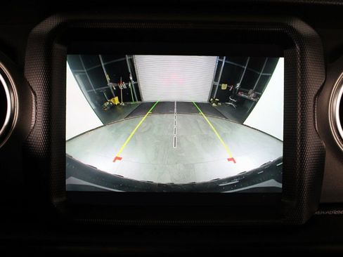 Used 2022 Jeep Wrangler Unlimited Rubicon 4xe image 24