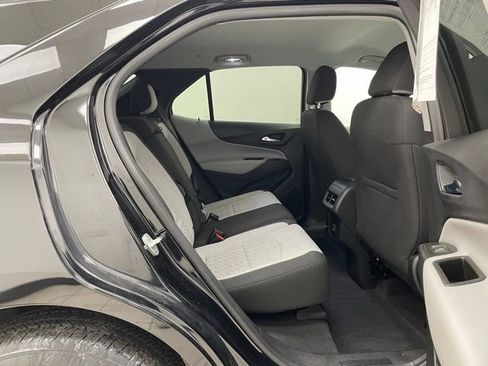 Used 2023 Chevrolet Equinox LS w/ LS Convenience Package image 13