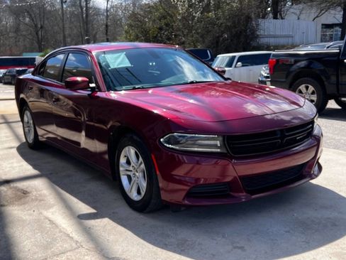 Used 2021 Dodge Charger SXT w/ Leather Interior Group image 8
