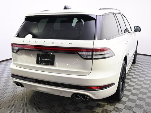 New 2026 Lincoln Aviator Reserve image 6
