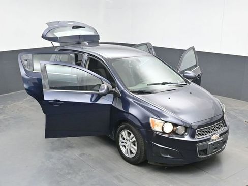 Used 2015 Chevrolet Sonic LT FWD image 45