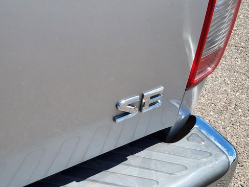 Used 2005 Nissan Frontier SE w/ (P01) Power Pkg RWD image 23