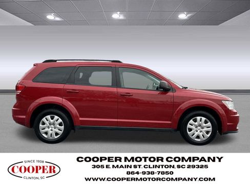 Used 2020 Dodge Journey SE image 8