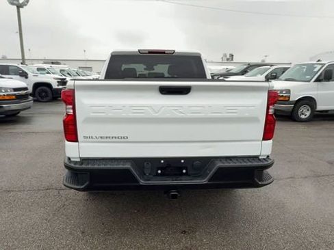 Used 2023 Chevrolet Silverado 1500 W/T w/ Trailering Package image 7