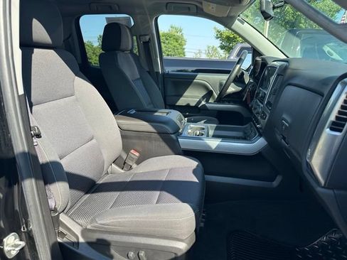 Used 2017 Chevrolet Silverado 1500 LT w/ Midnight Edition AWD/4WD image 26